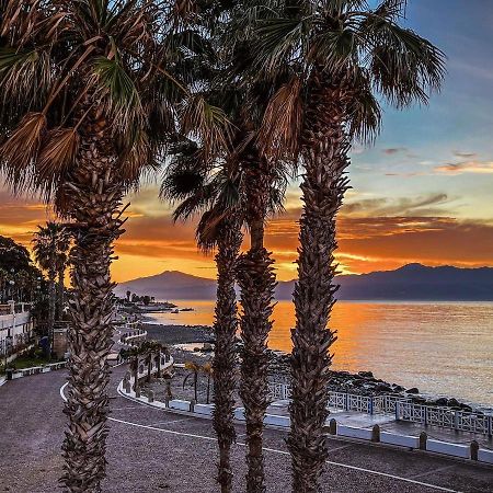 Palazzo Fiaccadori - Historical Palace Reggio di Calabria Buitenkant foto