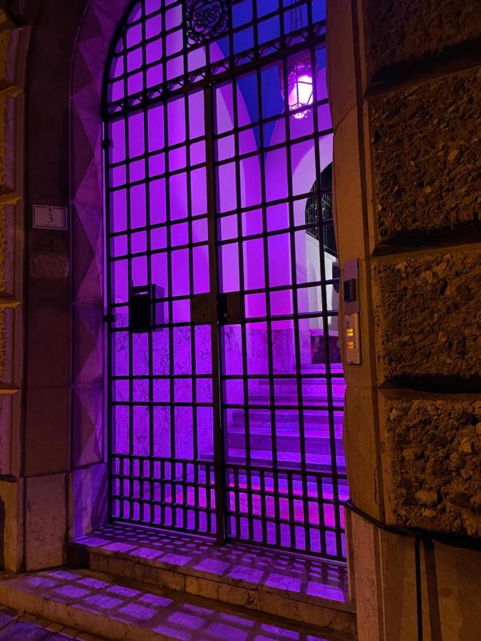 Palazzo Fiaccadori - Historical Palace Reggio di Calabria Buitenkant foto